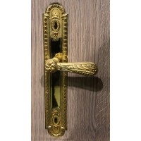 Ensemble Louis XVI sur Plaque Laiton Poli